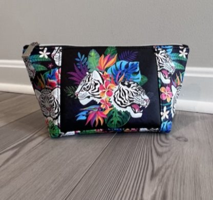 Makeup Bag - Tiger and Jungle