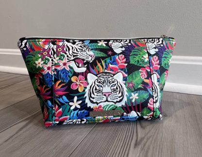 Makeup Bag - Tiger and Jungle - Image 4